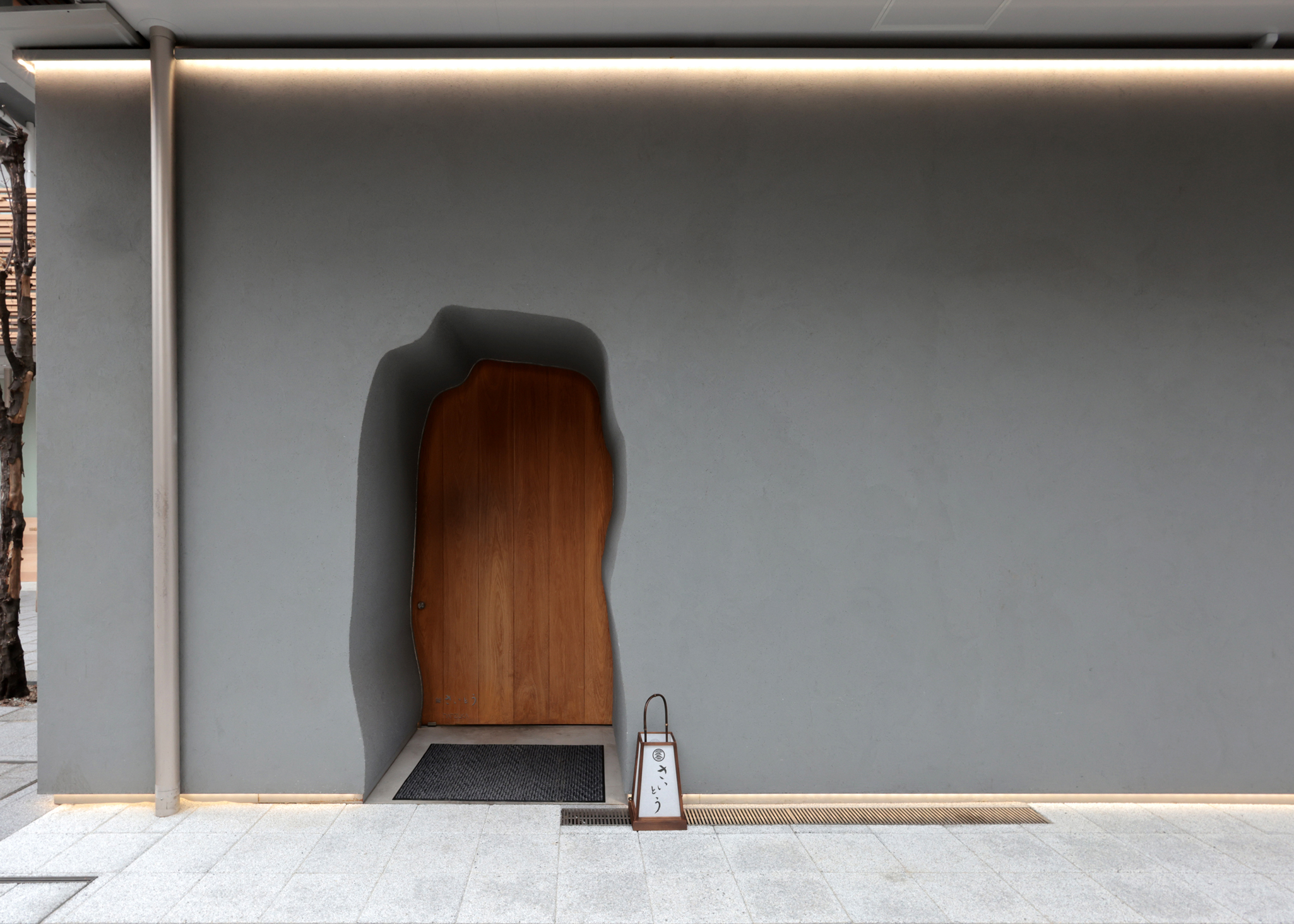 油絵（倉庫入り口） 油絵（倉庫入り口）